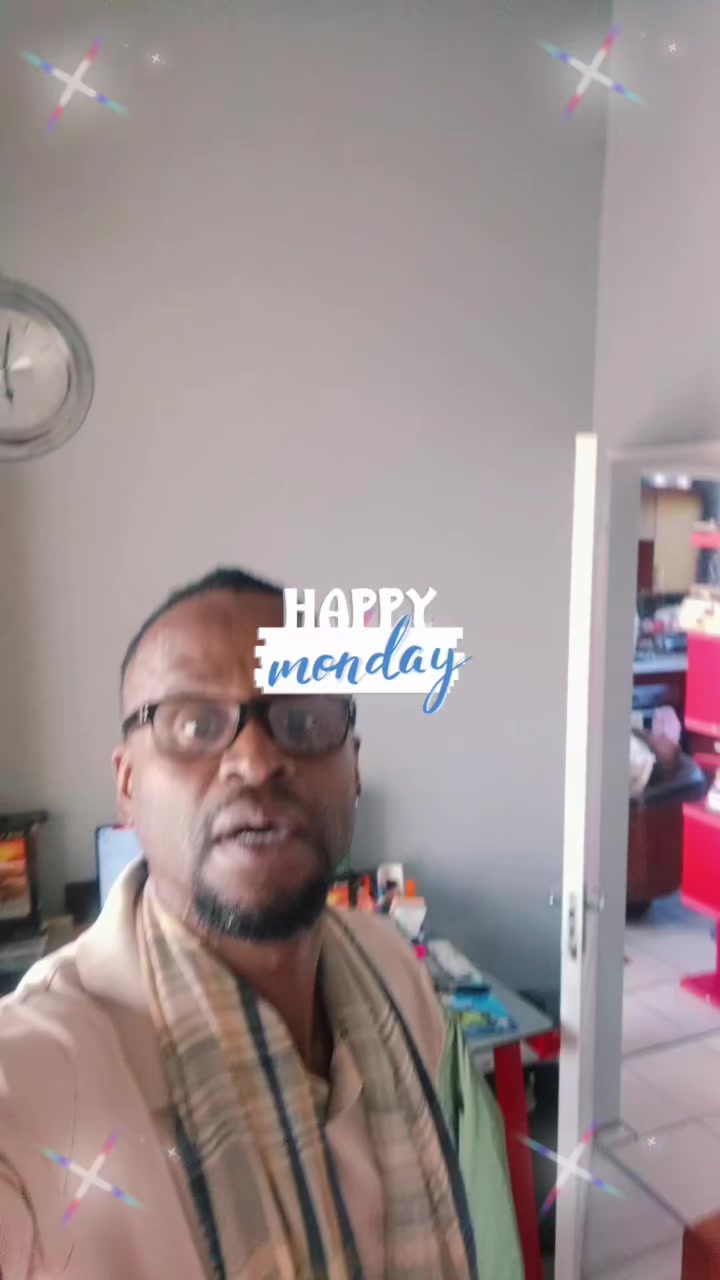 @Shakes Dlutu