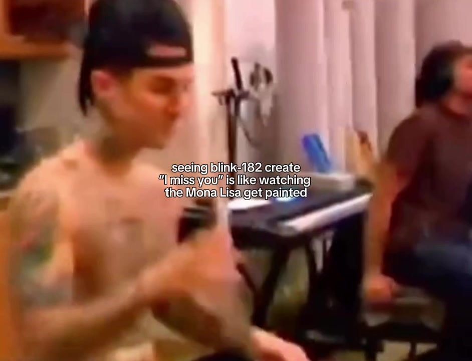 @Blink-182 Fan Page