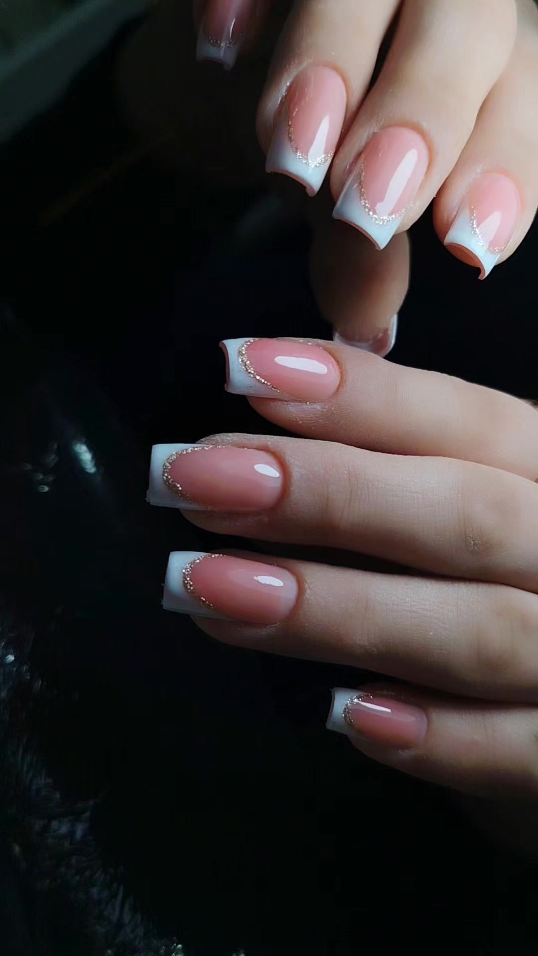 @sheki_nails_fira