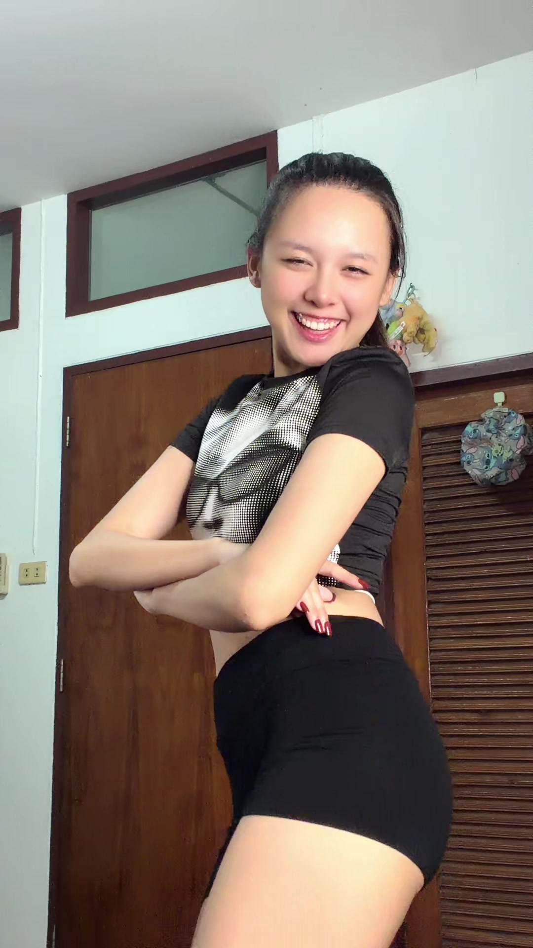 @ใหม่ ไหทองคำ