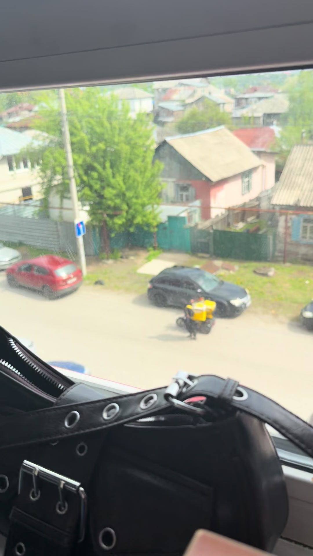 @Тгк: белое полусладкое.