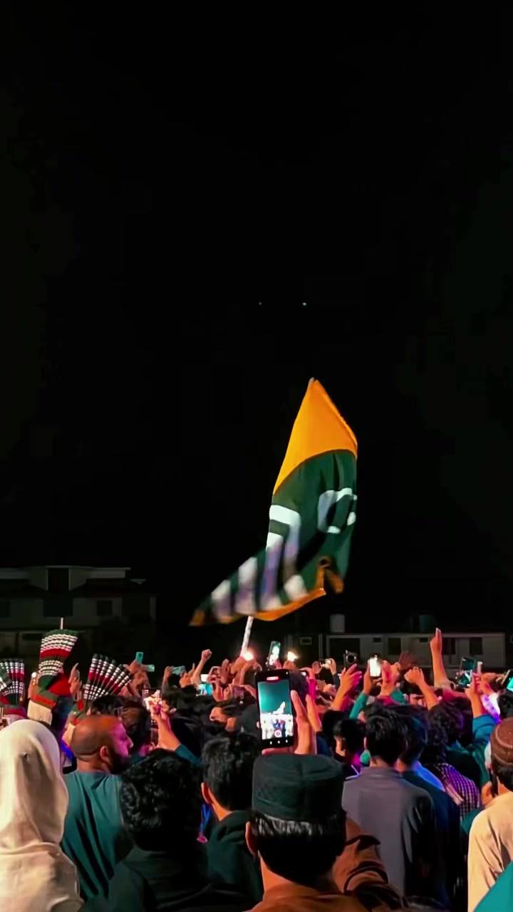 @راحیل مرزا 🚩