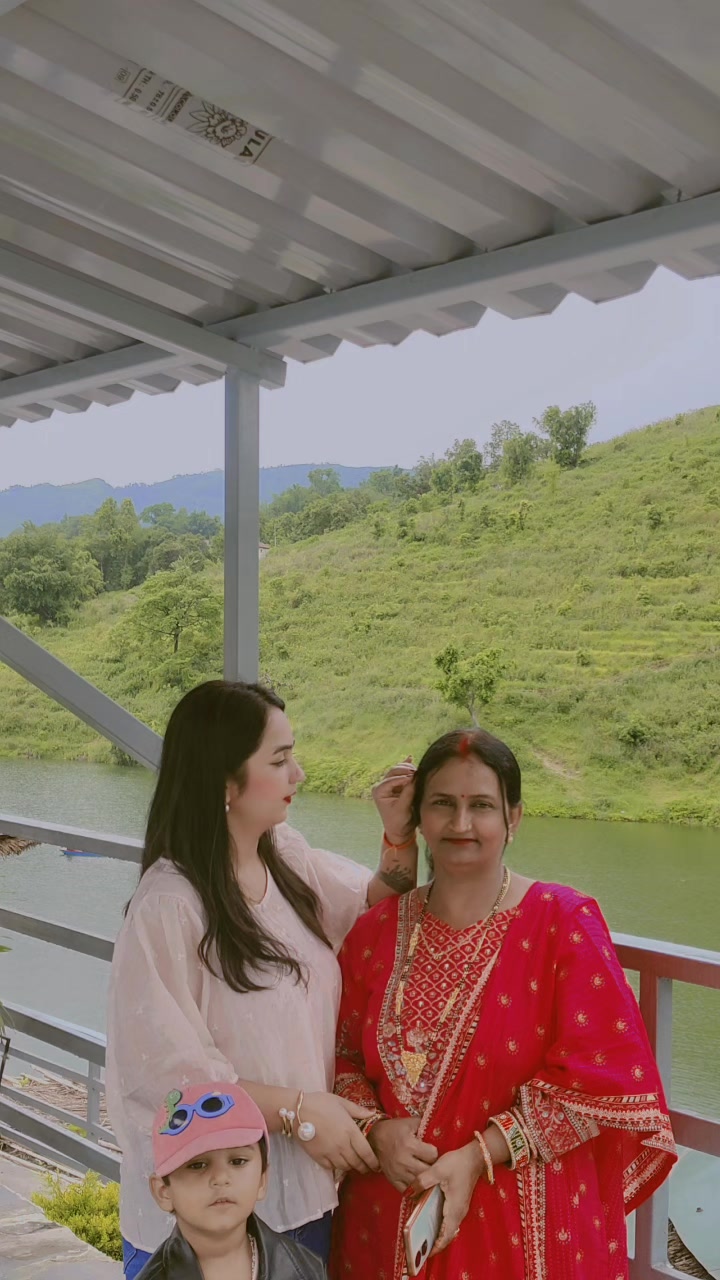@Dipika