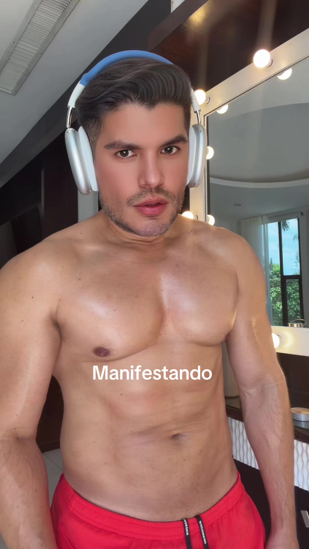 @Mauriciotv