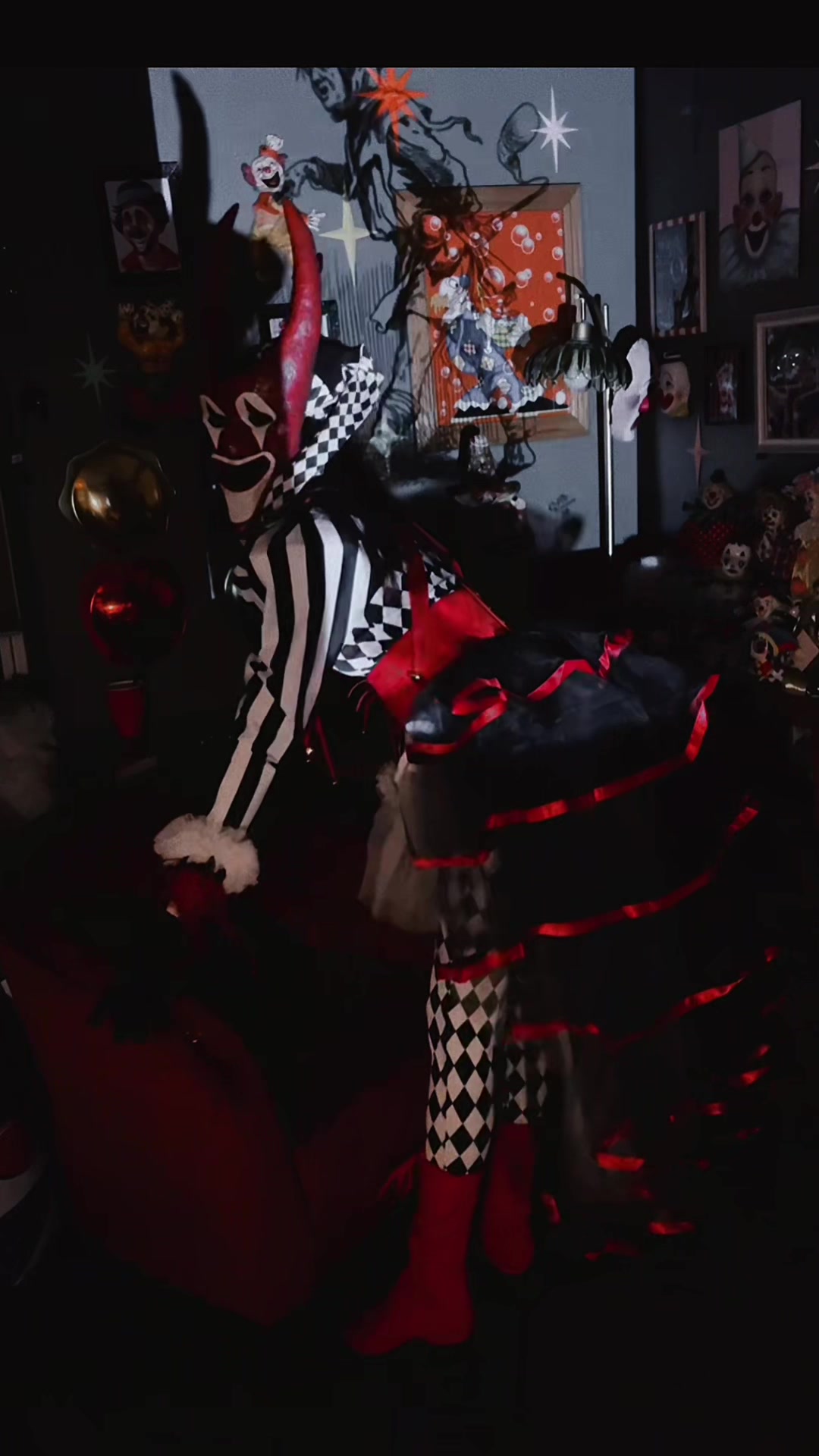 @clownlady