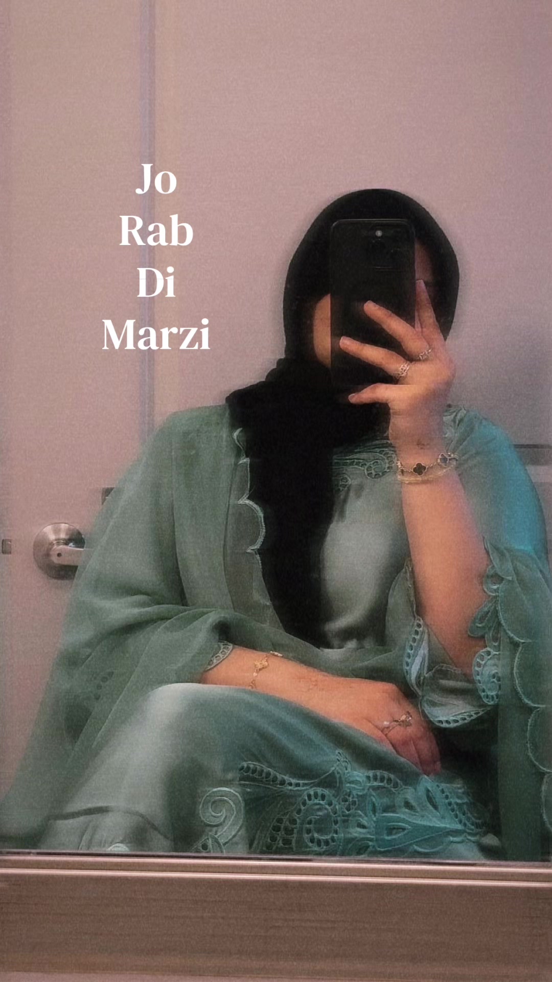 @Farihataab