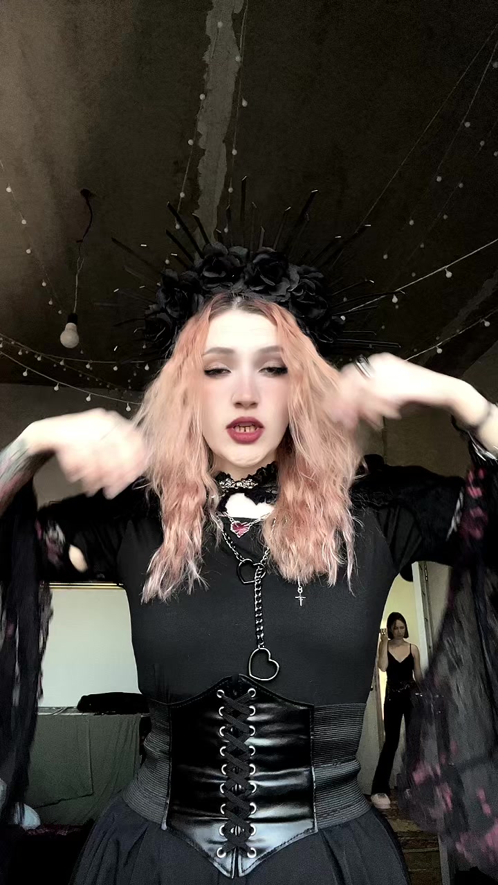 @Машковская