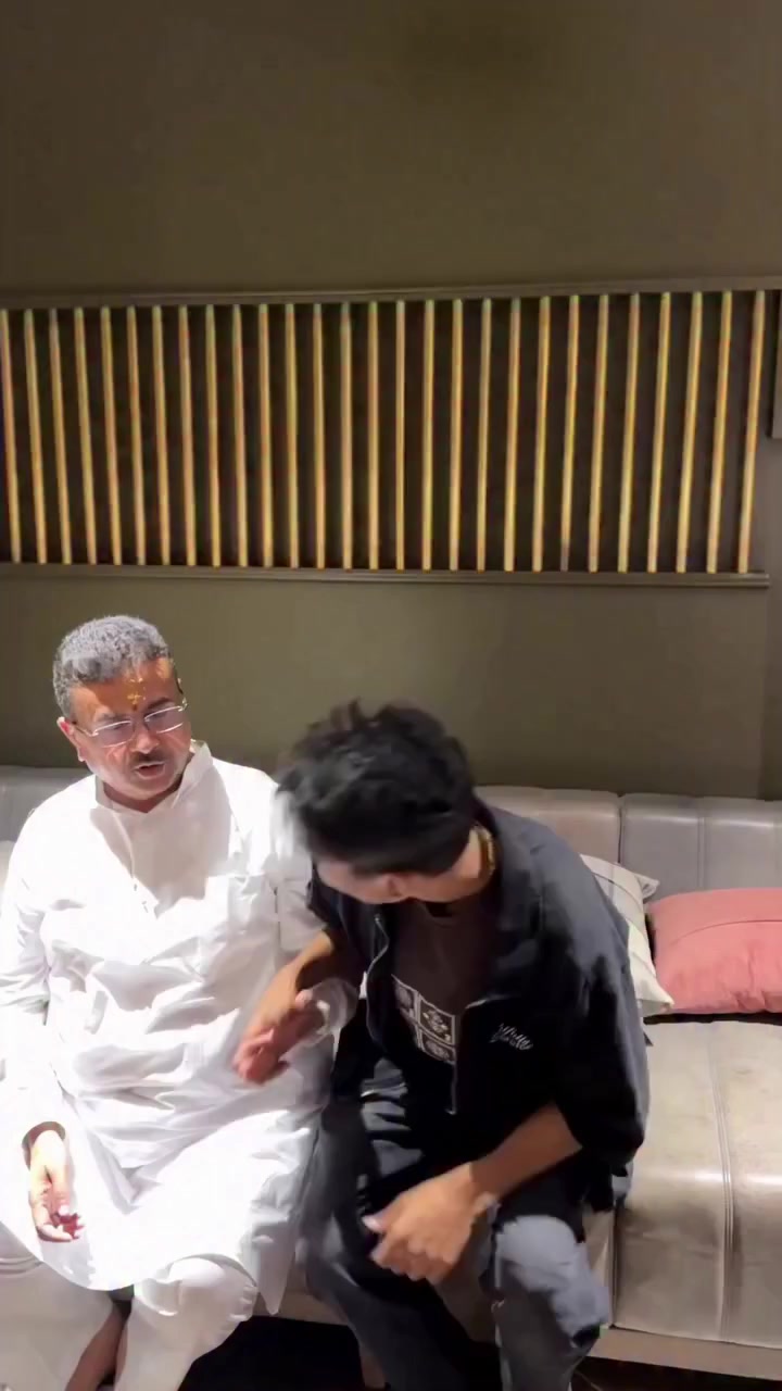 @dev lover আমার আইডি 😭😭🇮🇳