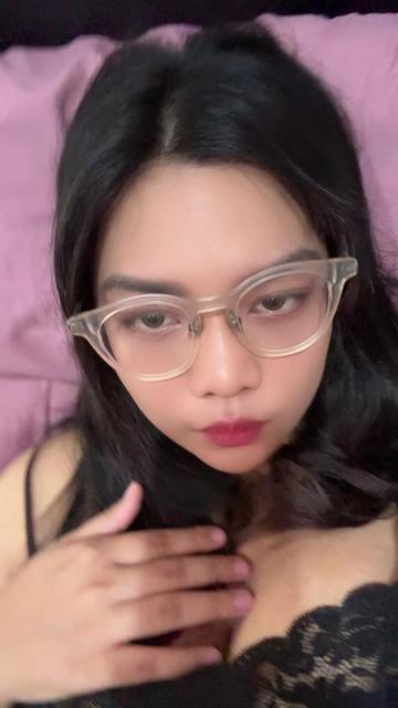 @Hello its me Tyara