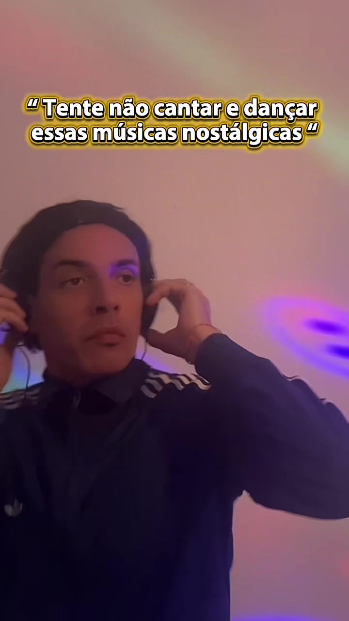 @J U L I O.B E CH E L L I