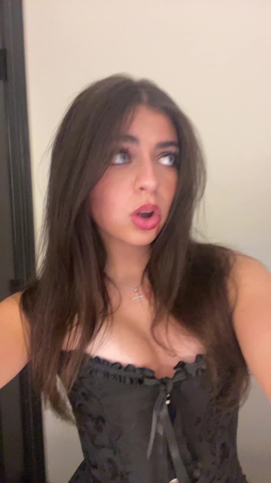 @miagraycee