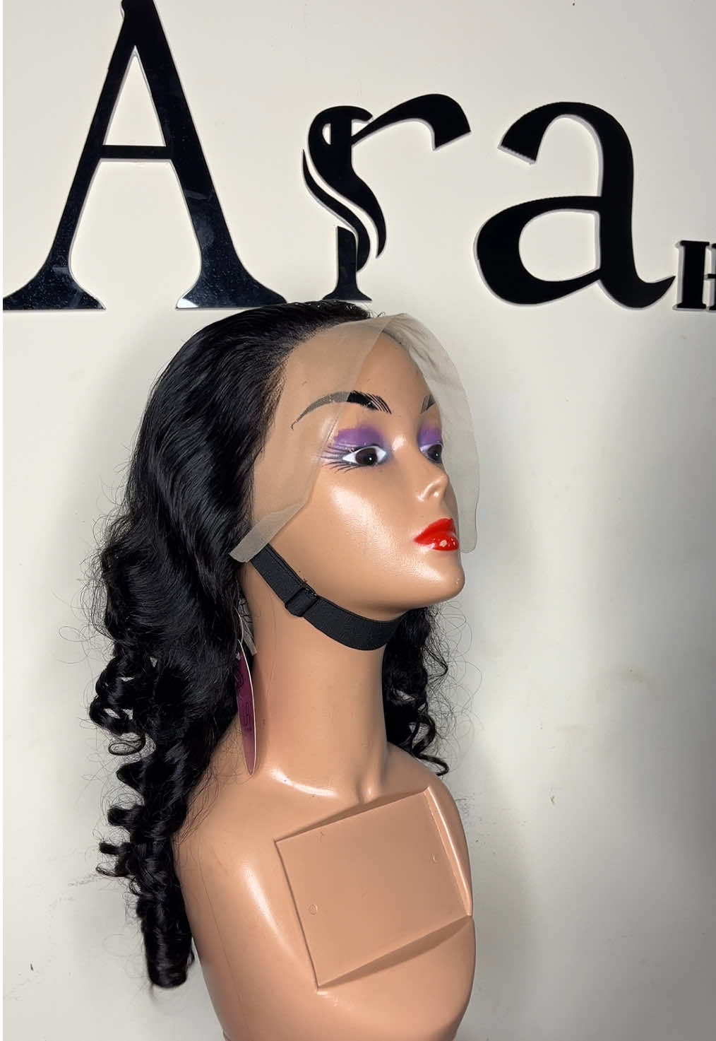 @HAIRSTYLIST IN OGBA, IKEJA