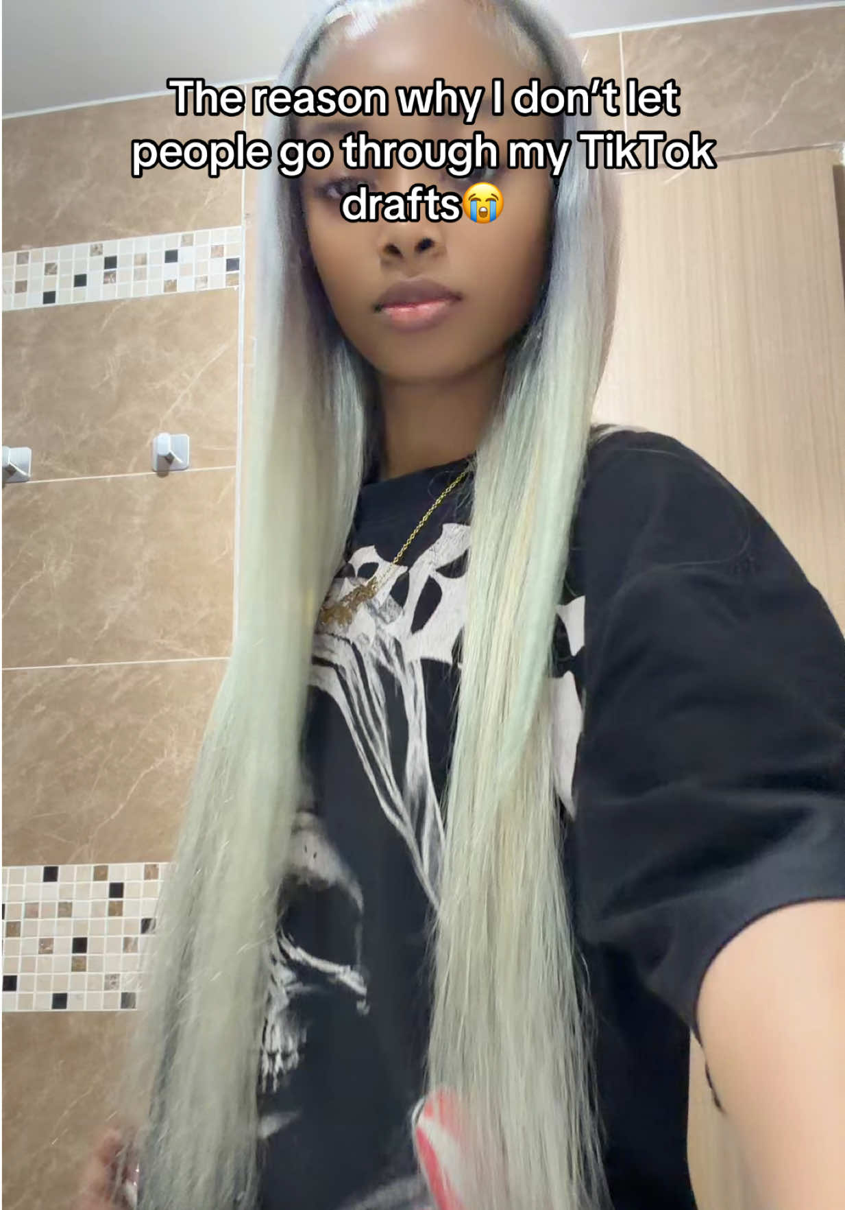 @𝐓𝐡𝐞𝐑𝐞𝐚𝐥𝐑𝐢𝐚𝐚💜