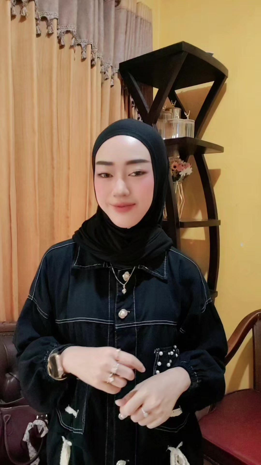 @anita novita