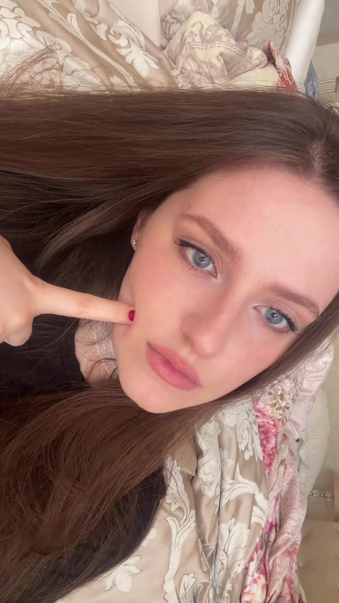 @alicealicealice