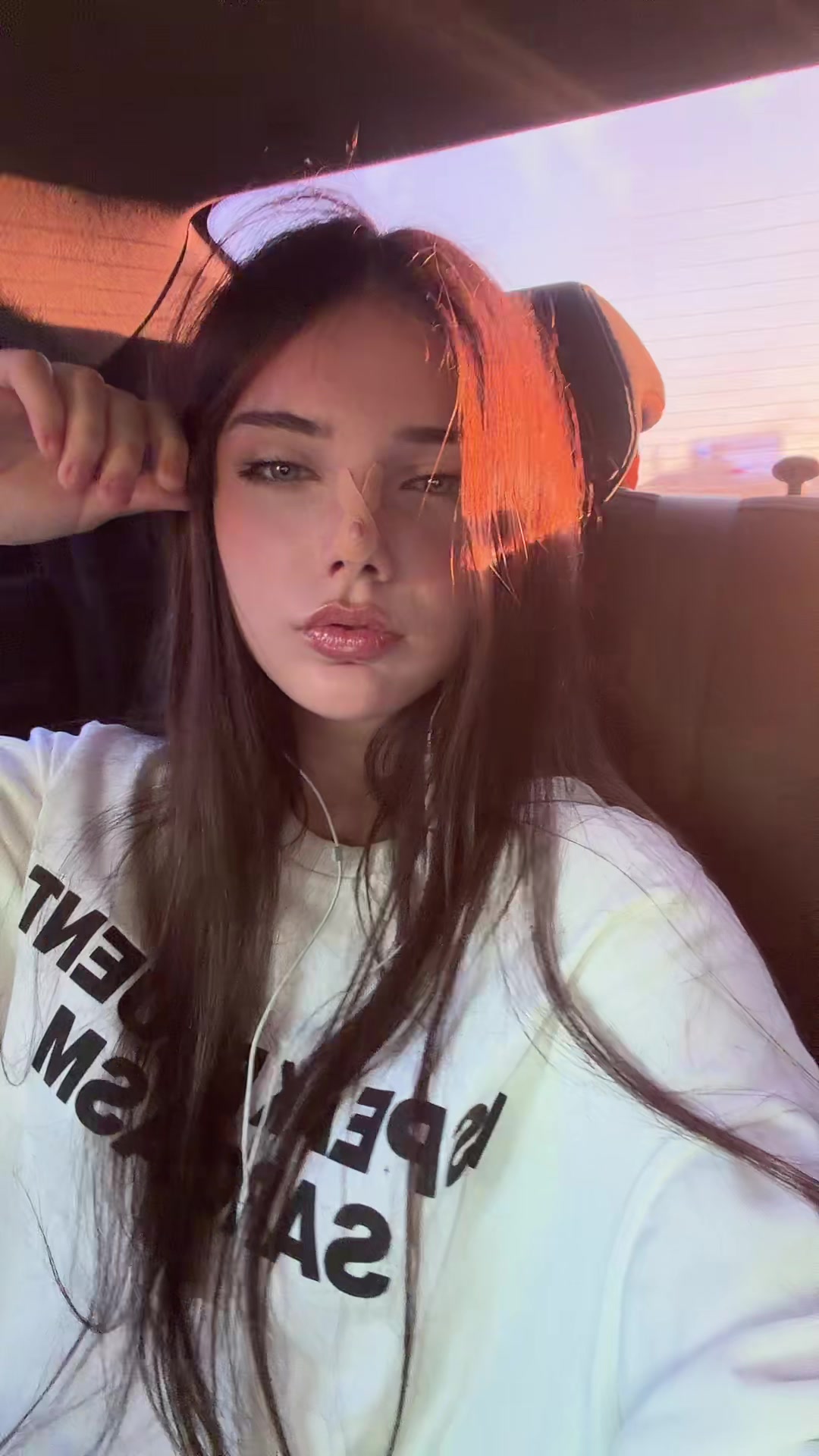@user52228674269
