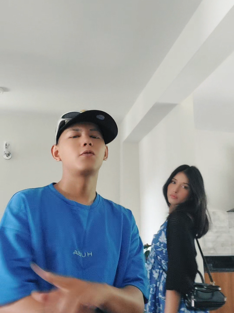 @LOOKEND