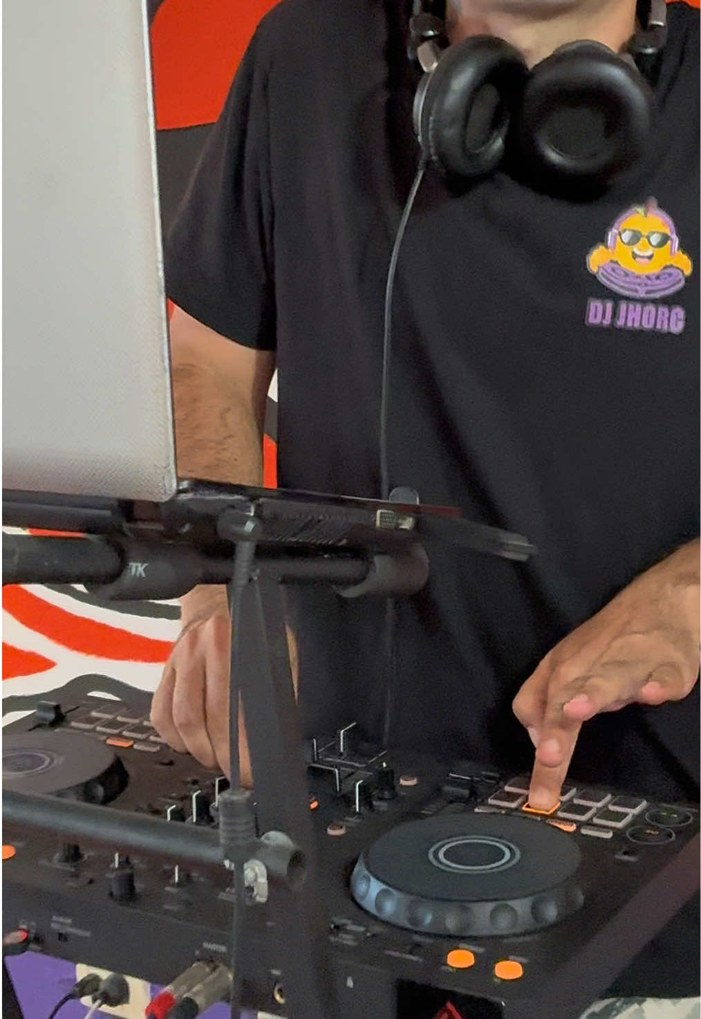 @Dj Jhorc