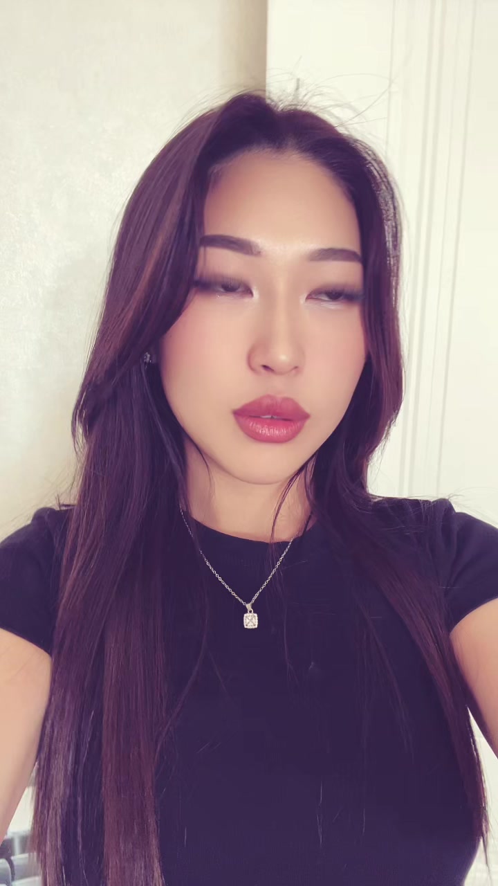 @🦢
