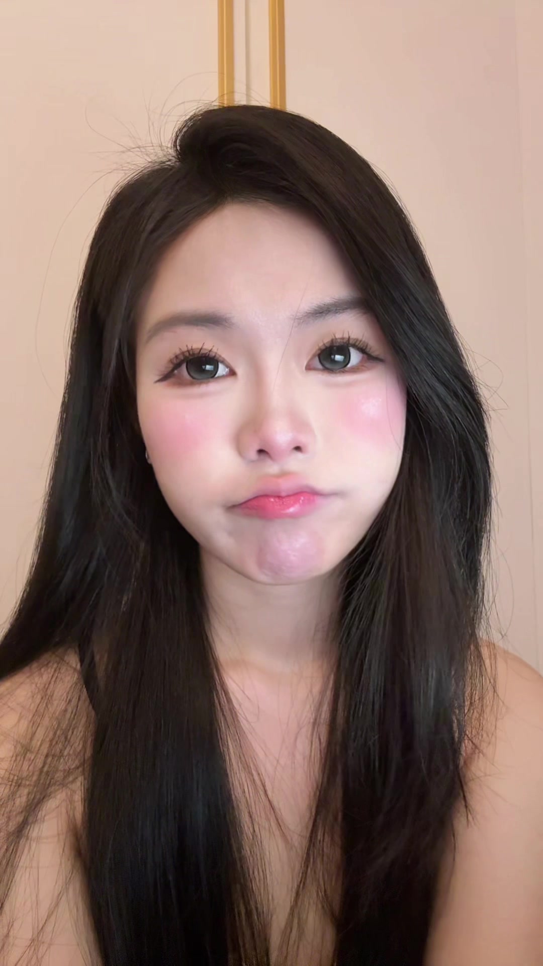 @🐇