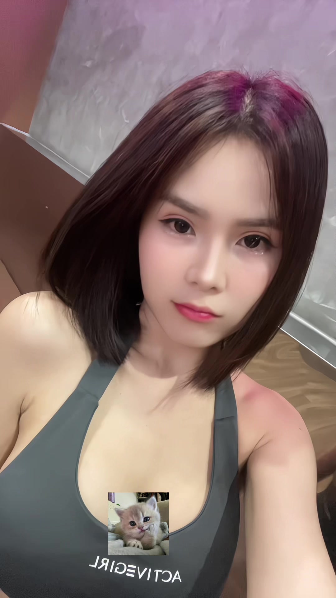 @โบวี่