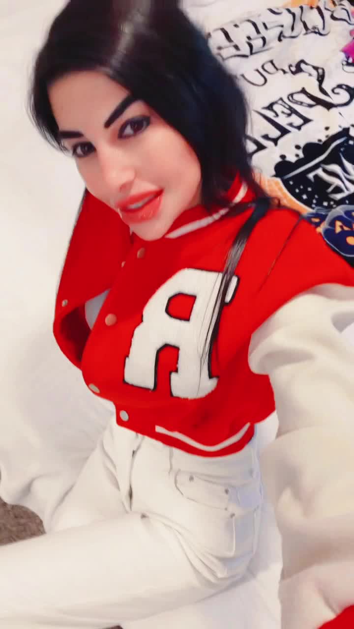 @Estrella