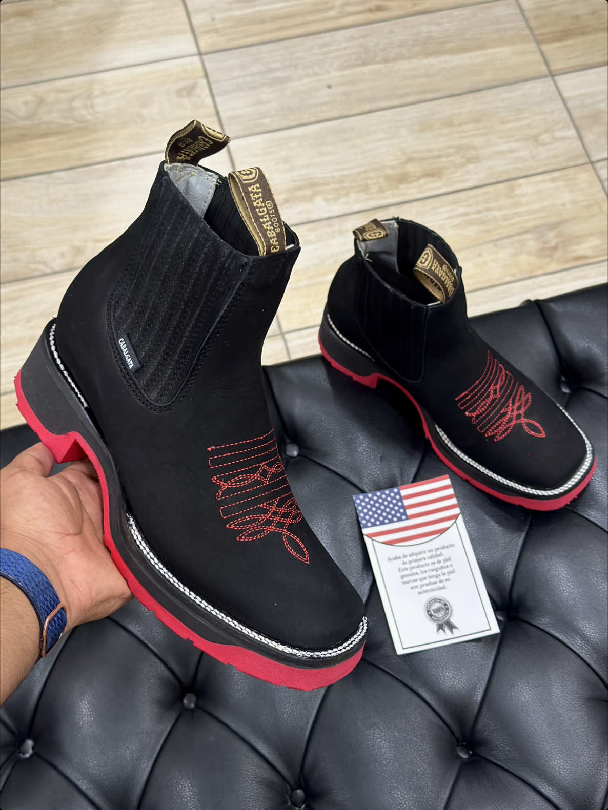 @Lara boots