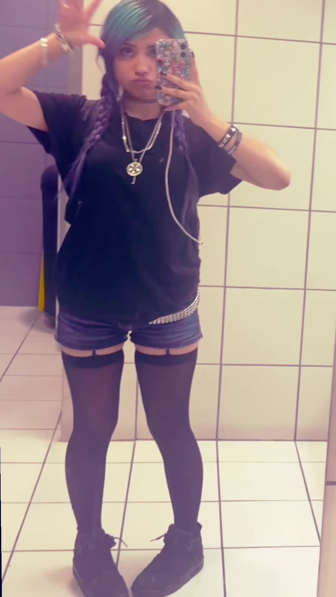 @wouldashouldacoulda