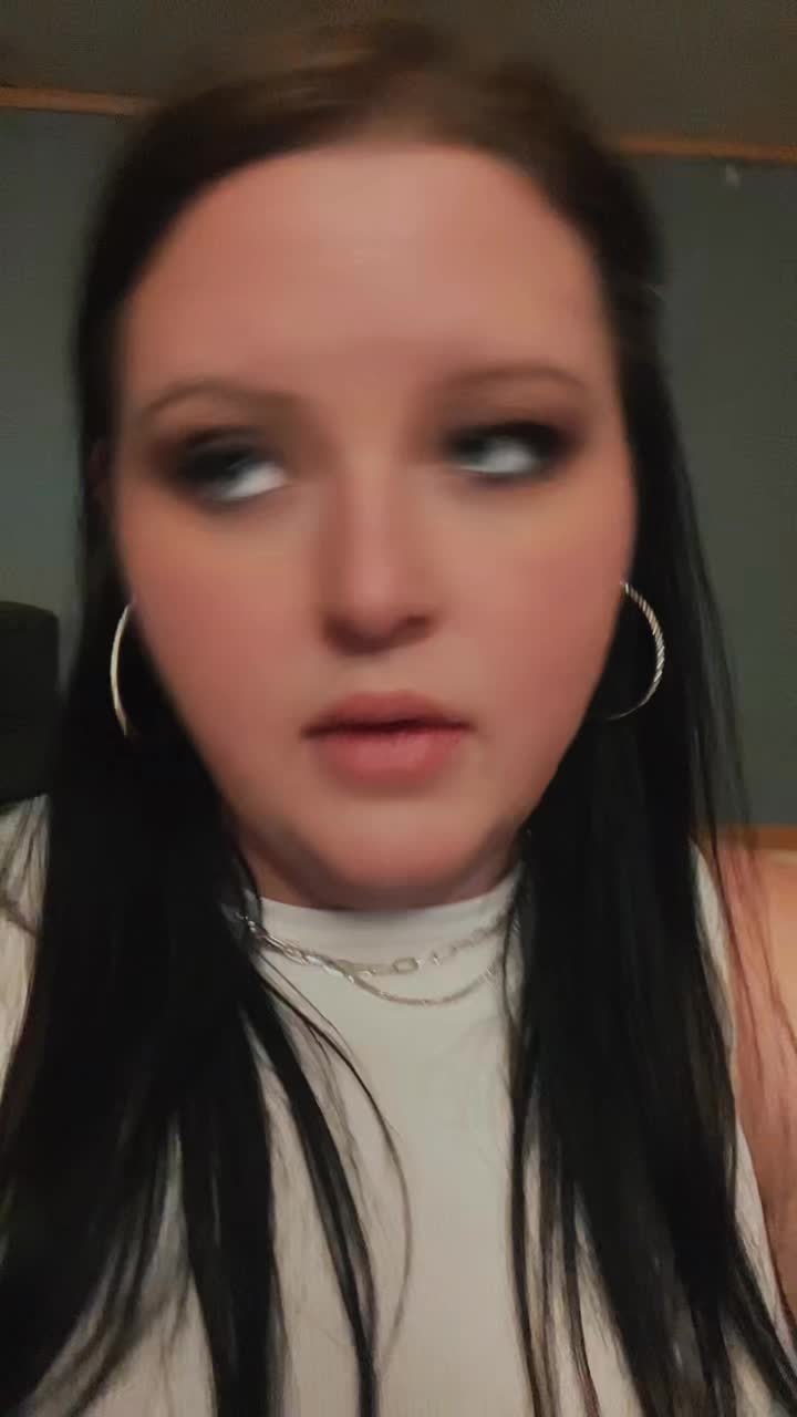 @Devvv!🖕🏼🥀