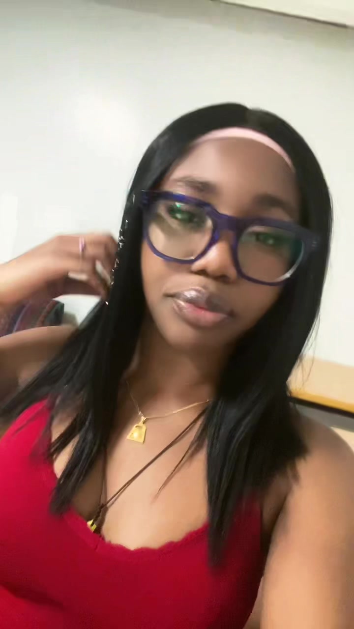 @Kriszti