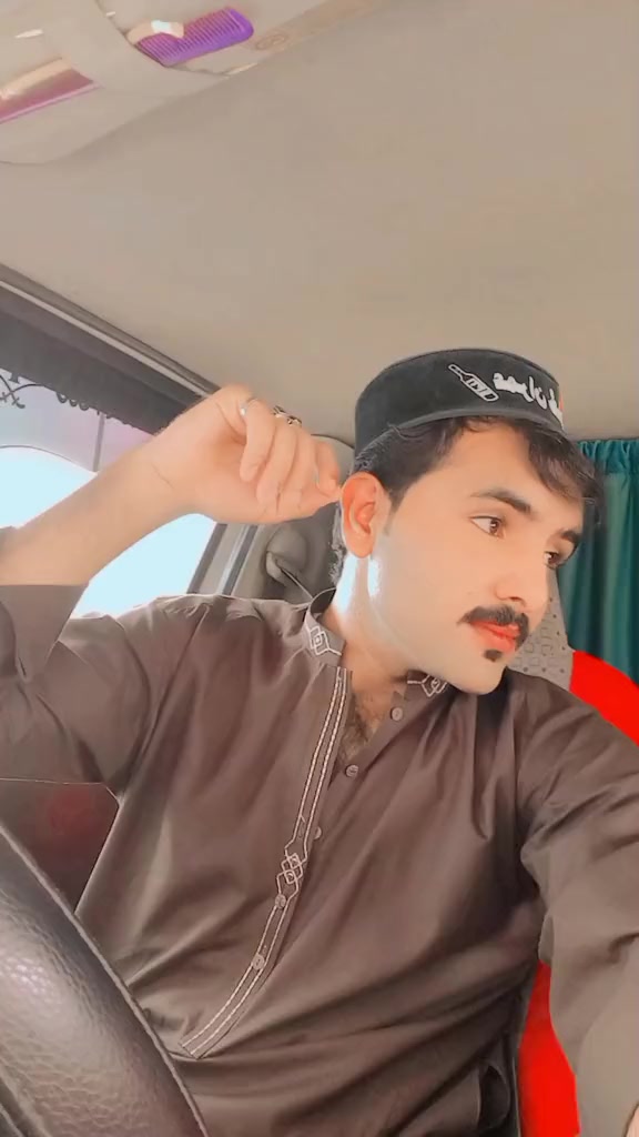 @Dewana442