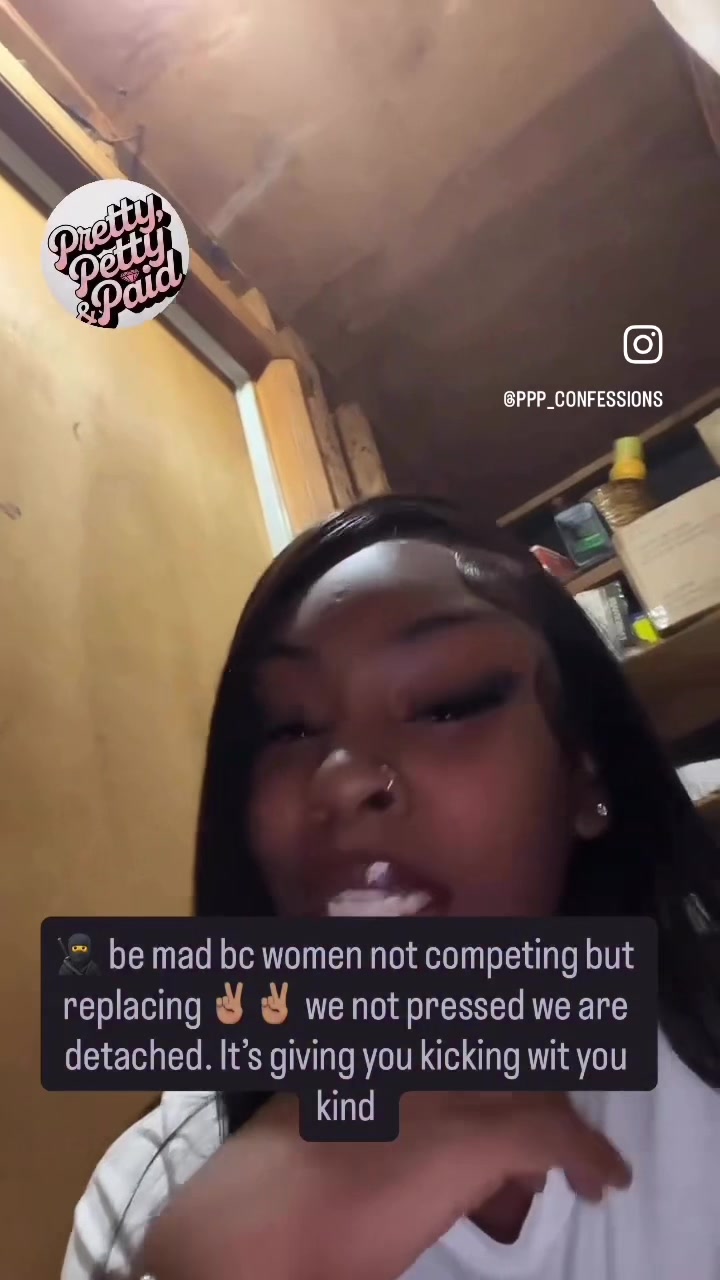 @AmomentWithDanni