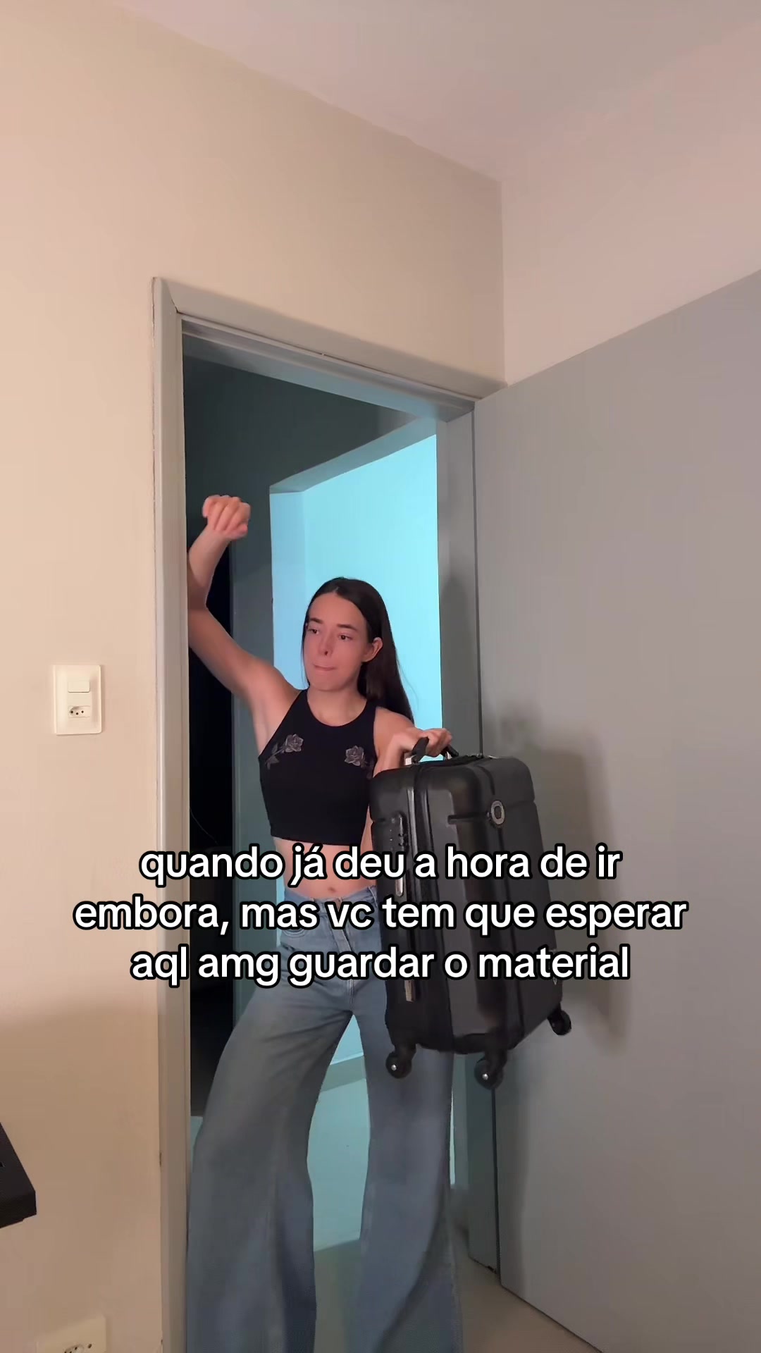 @Julia Andrade