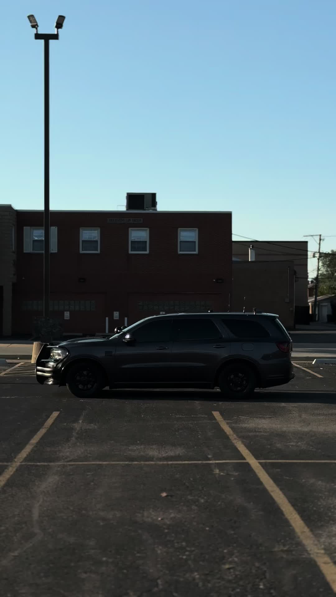 @𝑫 𝑴𝒐𝒏𝒆𝒚