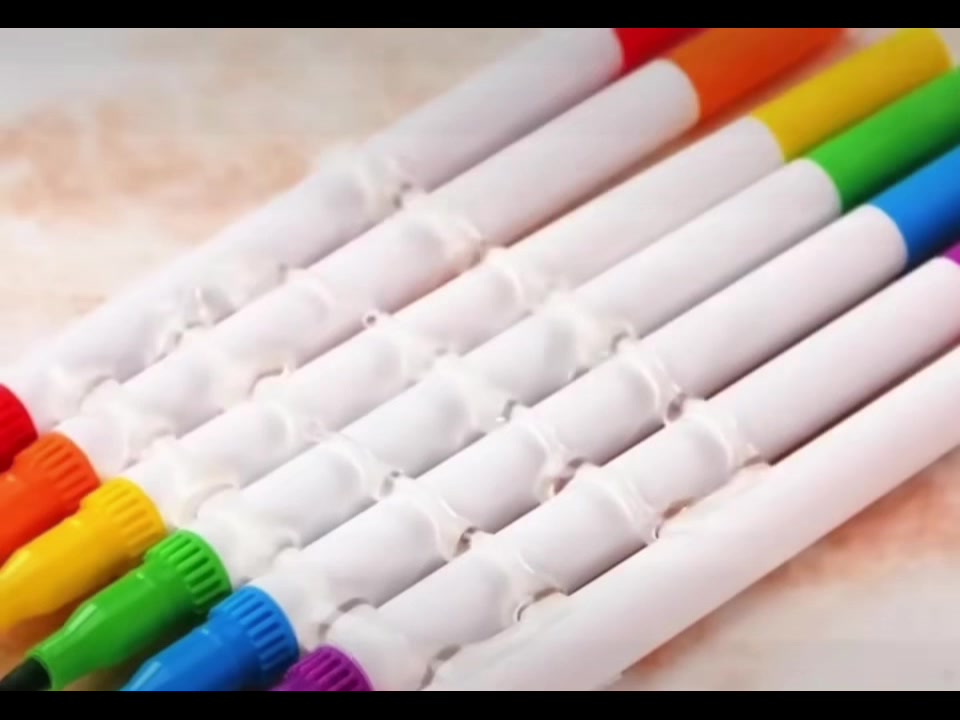 @Randomvideos_