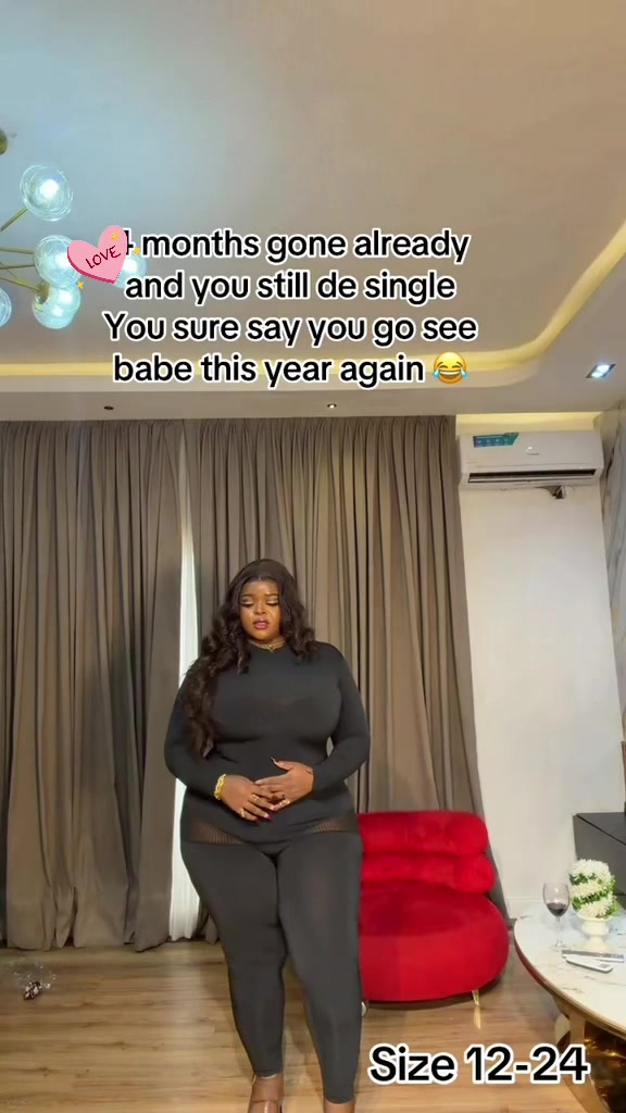 @Everything-plus-size๐๏ธ๐