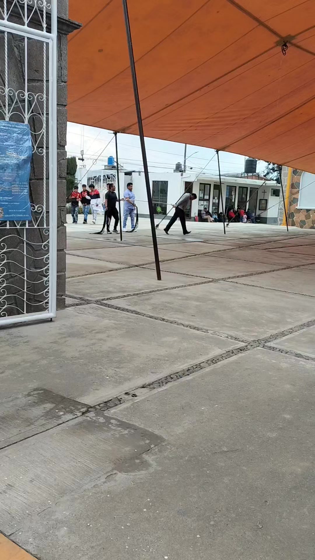 @Dom&iacute;nguezSantiago🏍️💨🚬