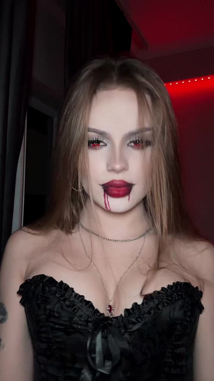 @iamalinoka