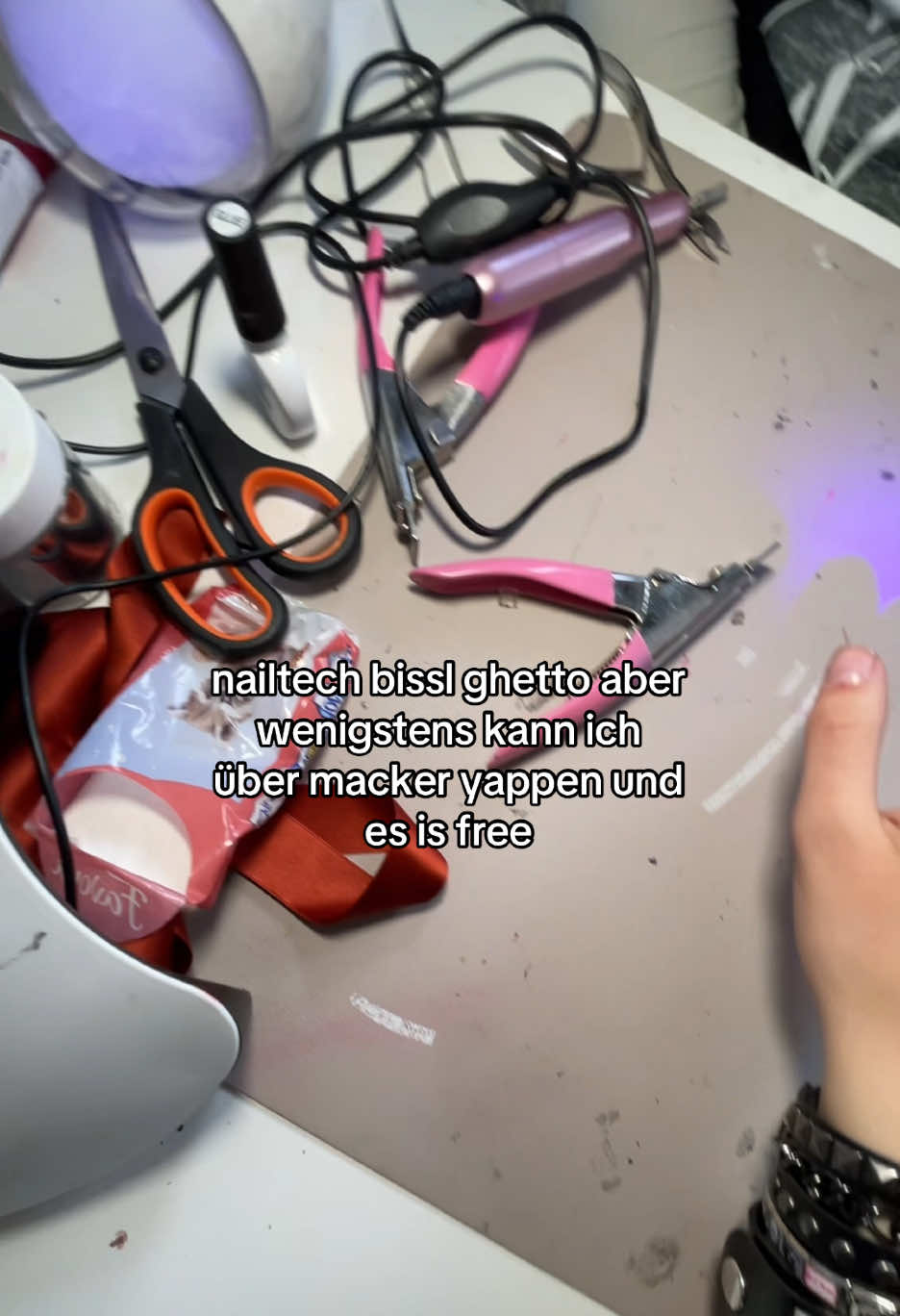 @💫vik🦦