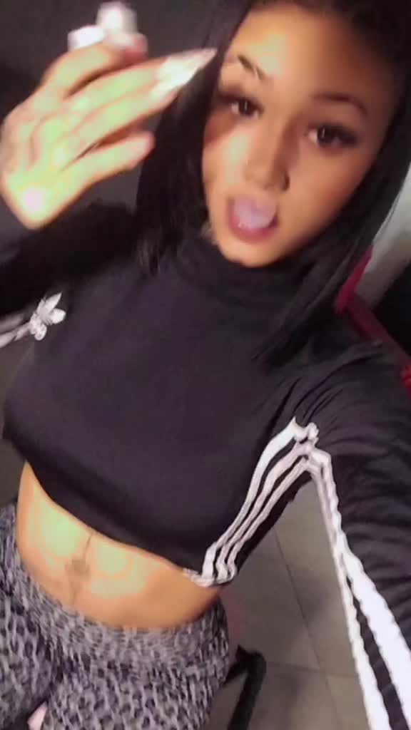 @mia