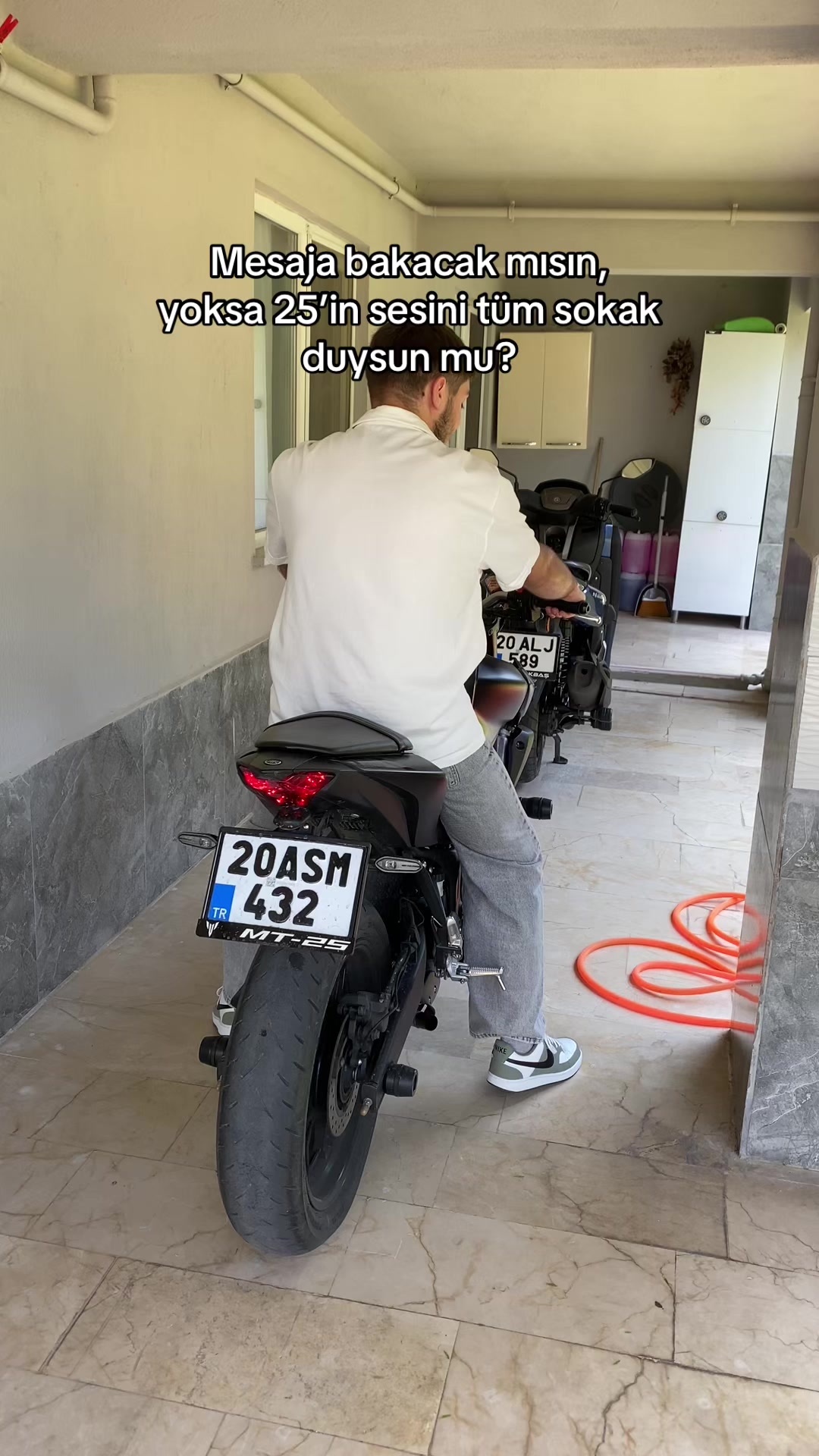 @Can Özgür