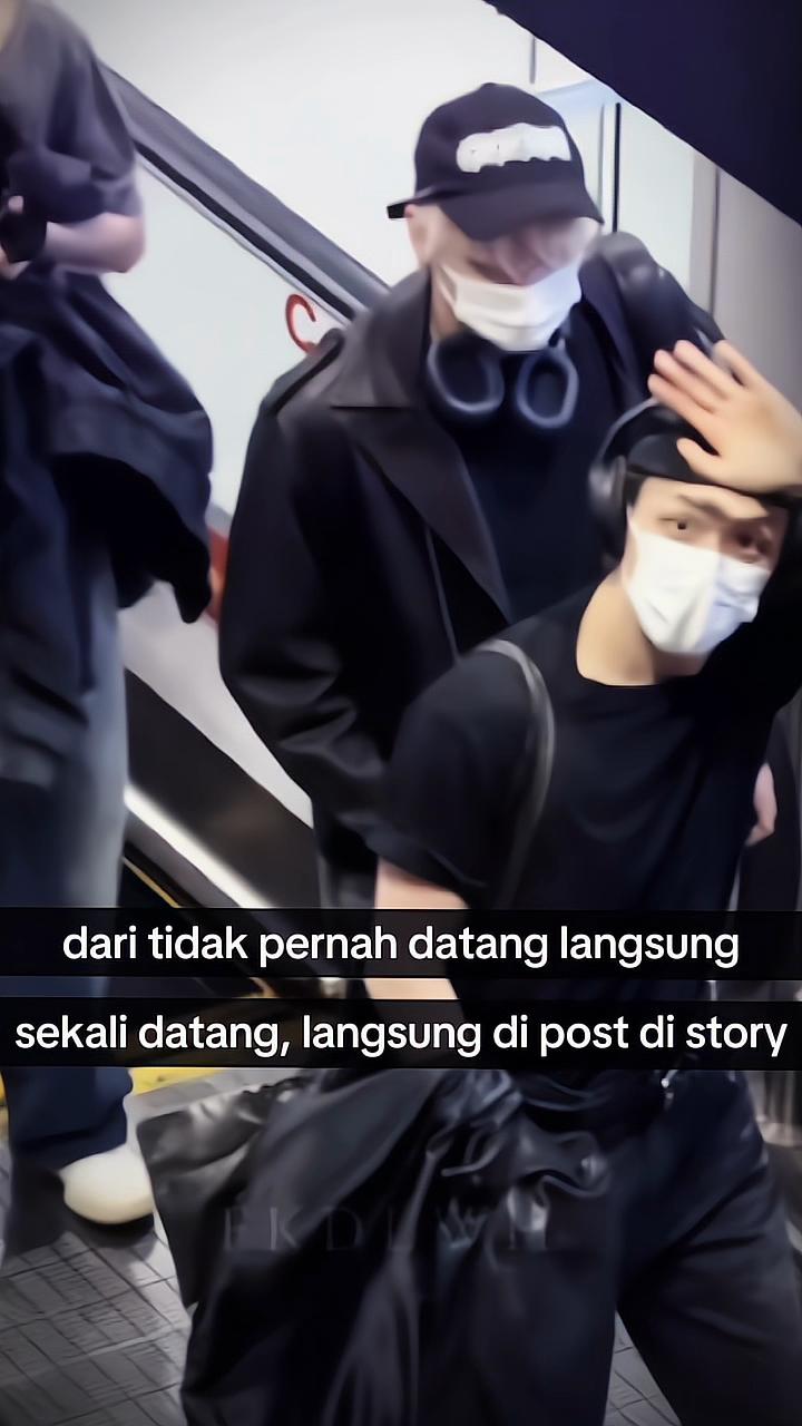 @𝜗𝜚˚.