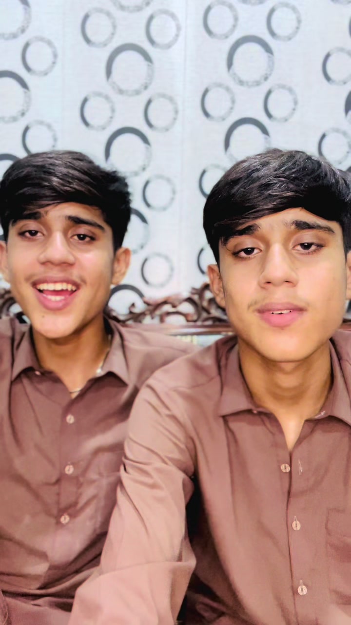 @♥️Twins👬 is live