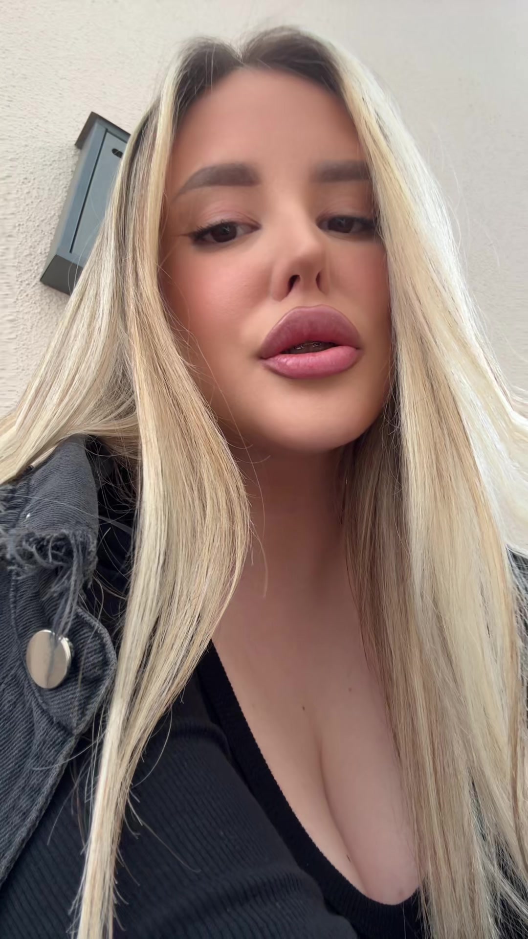 @X🐆