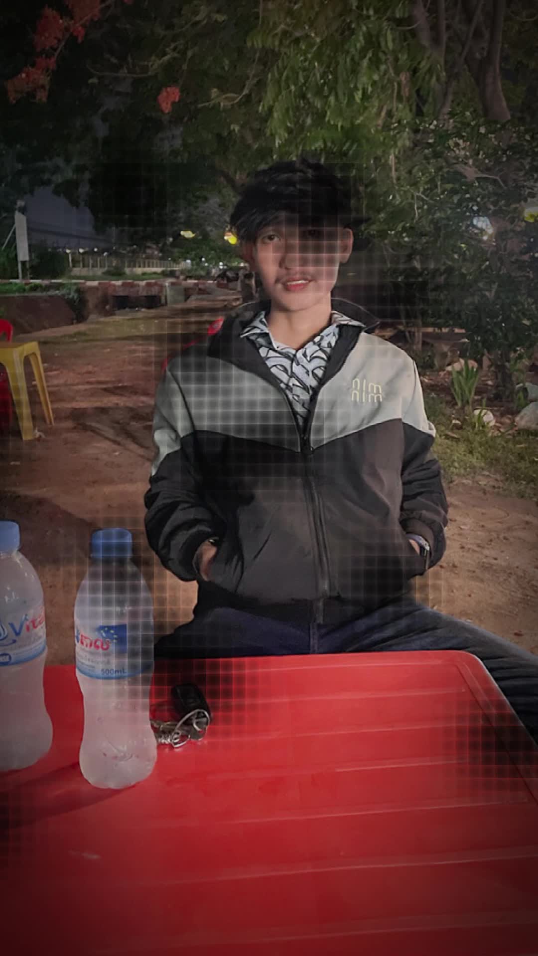 @Rēāčħ-រាជ🐻❄️