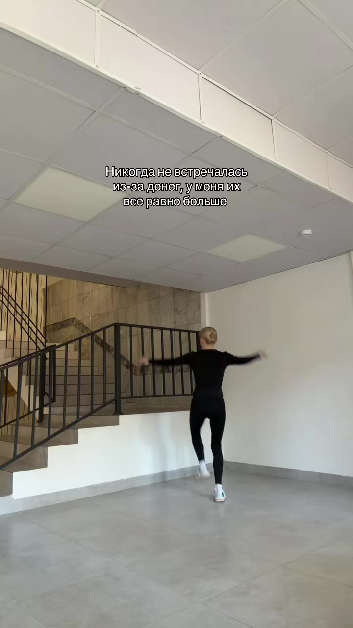 @KAMILLA BAZGANOVA🦋