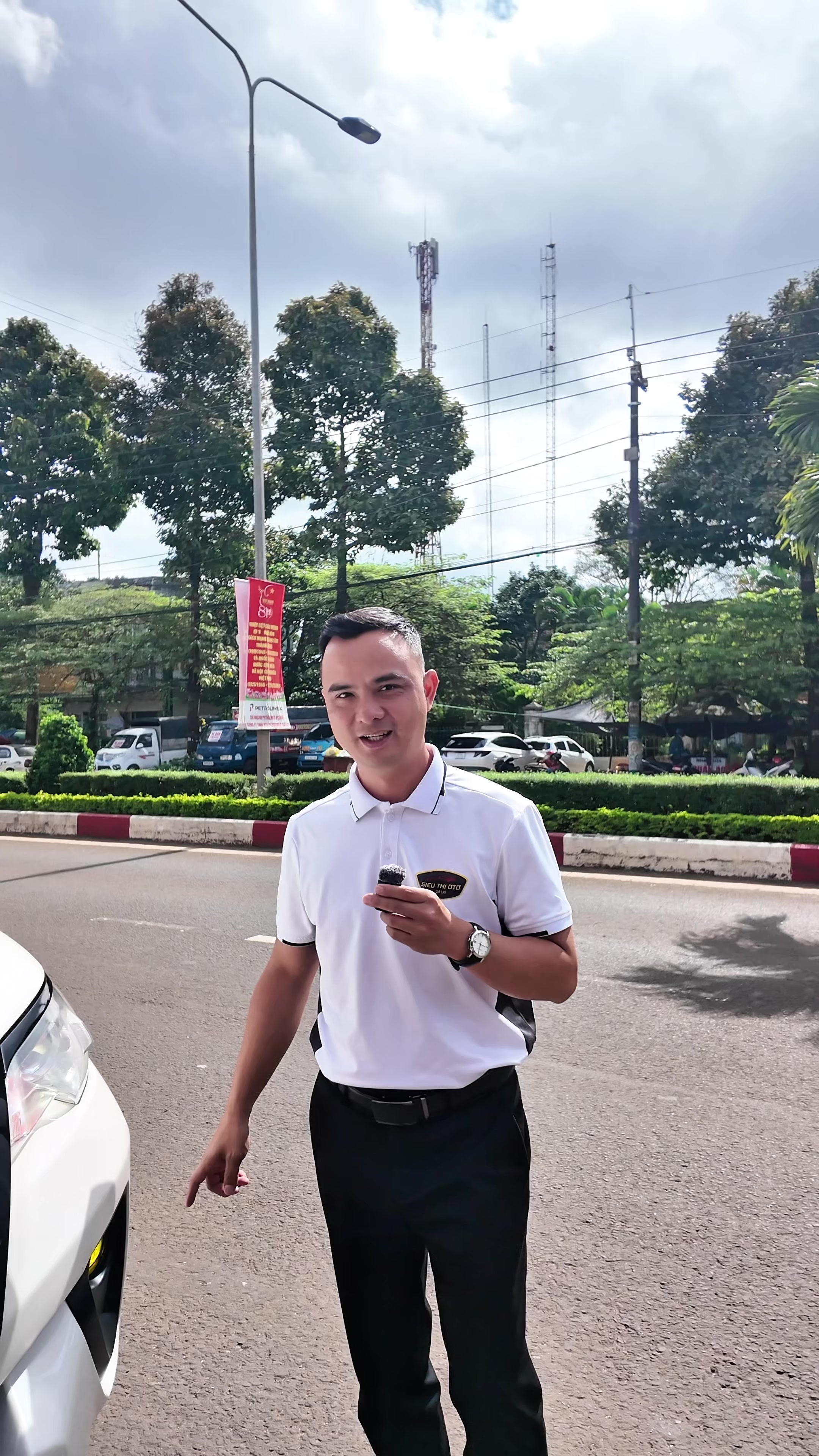 @CƯỜNG SIÊU THỊ ÔTÔ GIALAI