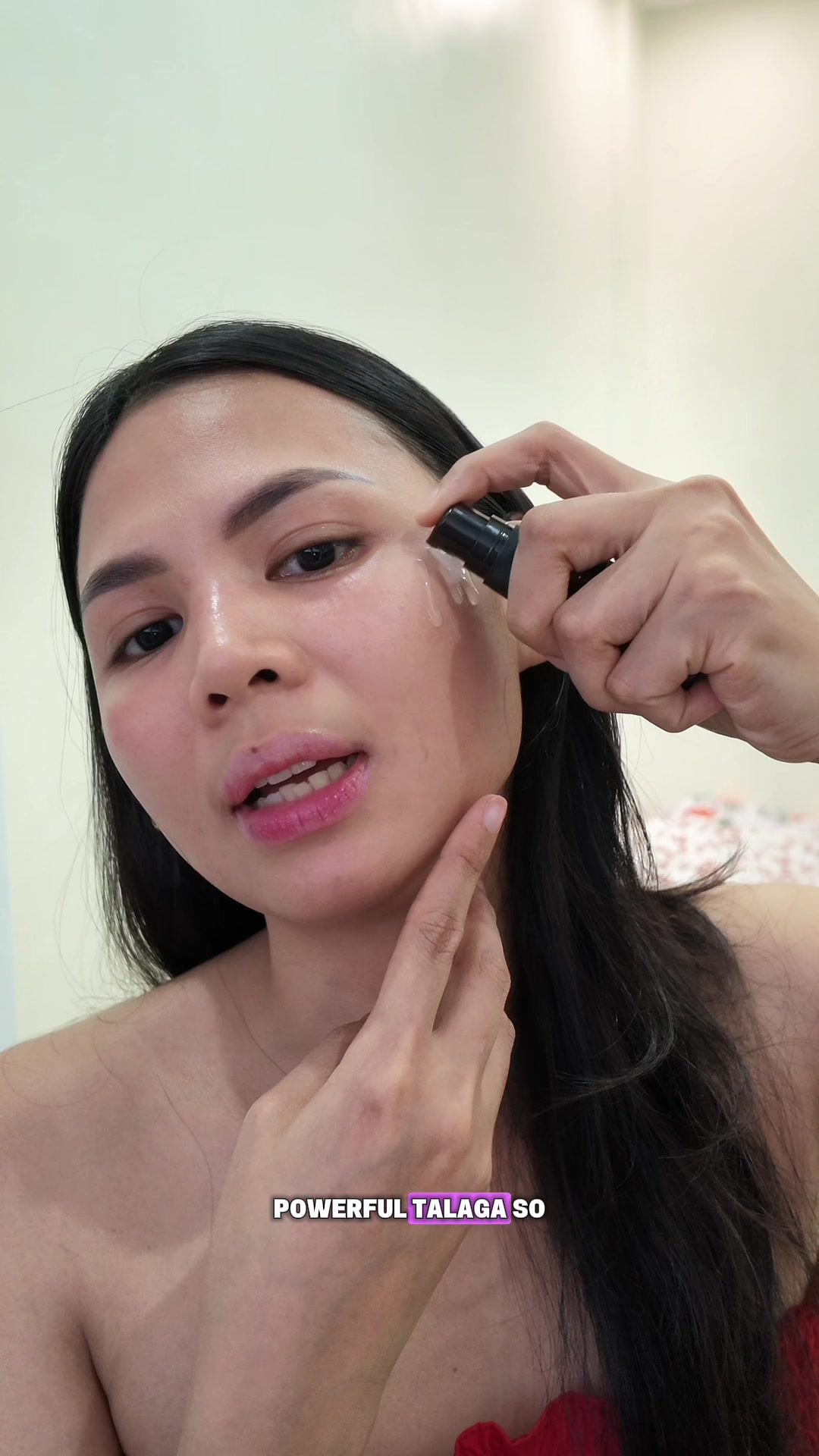 @Elay | The Skincare Junkie