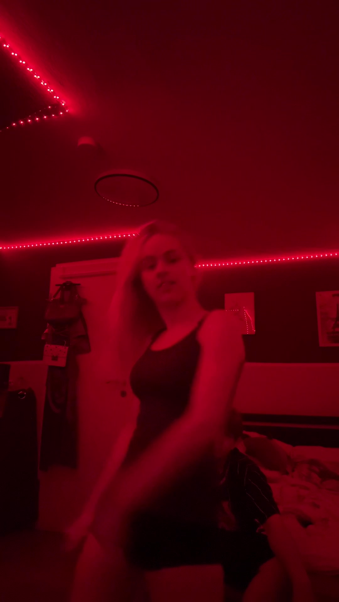 @Emmi