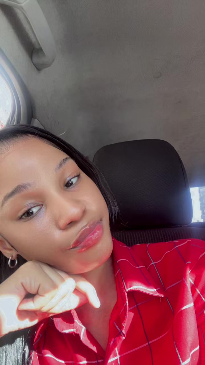 @Bayanda .🍒